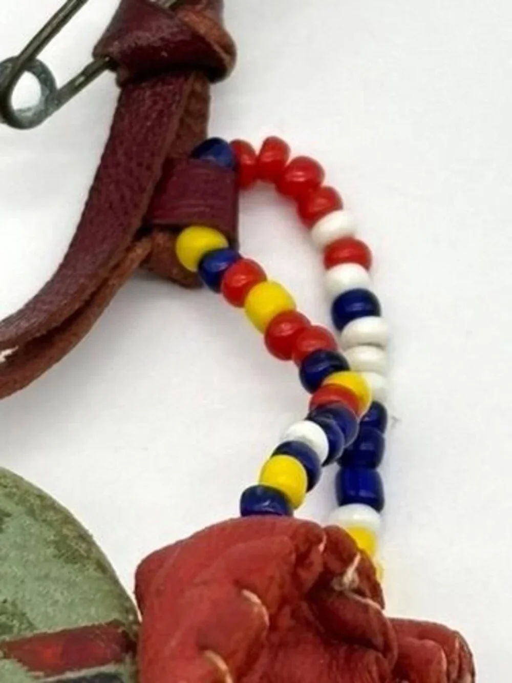 Vintage Native American Brooch Handmade & Hand Painted Miniature Moccasin & Drum - Picture 11 of 13